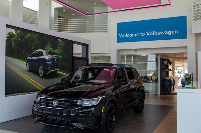 Photo of 2025 Silver Metallic Volkswagen Tiguan