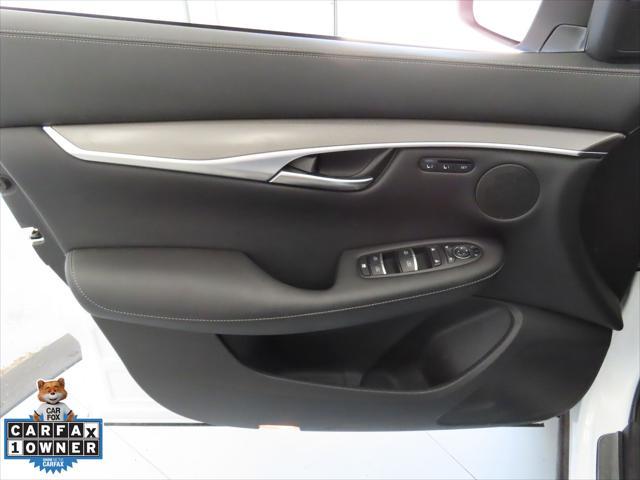Photo of 2023 Lunar White INFINITI QX50