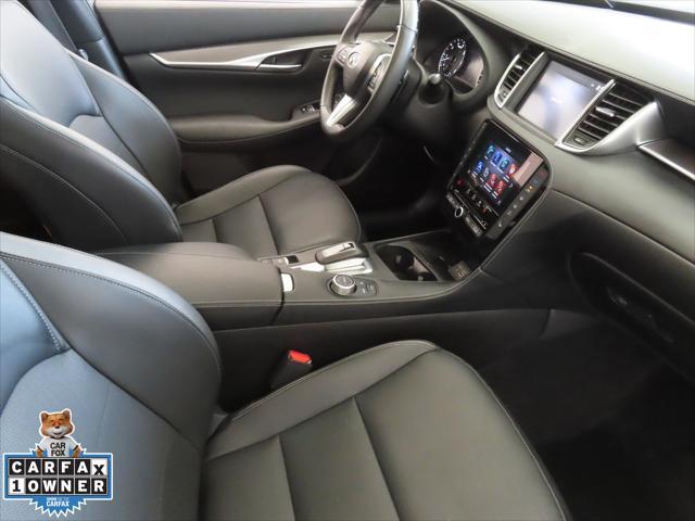Photo of 2023 Lunar White INFINITI QX50