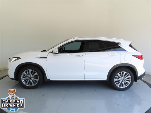 Photo of 2023 Lunar White INFINITI QX50