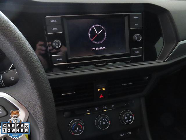 Photo of 2023 Blue Metallic Volkswagen Jetta