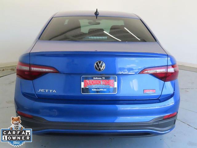 Photo of 2023 Blue Metallic Volkswagen Jetta