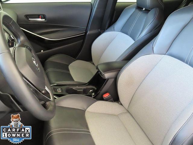Photo of 2022 Midnight Black Metallic Toyota Corolla