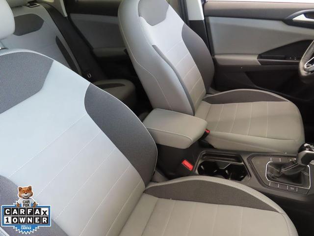 Photo of 2022 Deep Black Pearl Volkswagen Taos