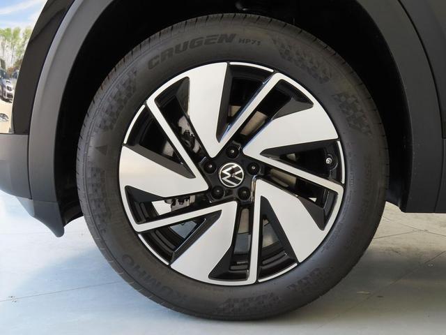 Photo of 2025 Deep Black Pearl Volkswagen Atlas