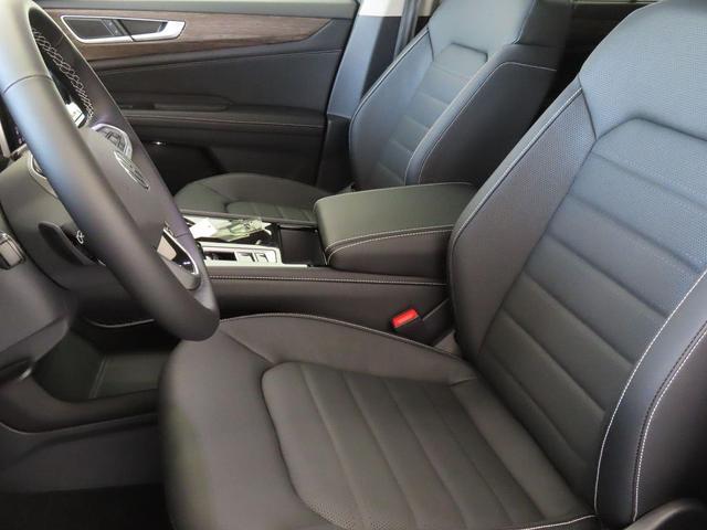 Photo of 2025 Deep Black Pearl Volkswagen Atlas