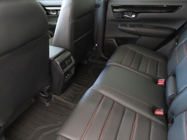 Photo of 2024 Lunar Silver Metallic Honda CR-V Hybrid