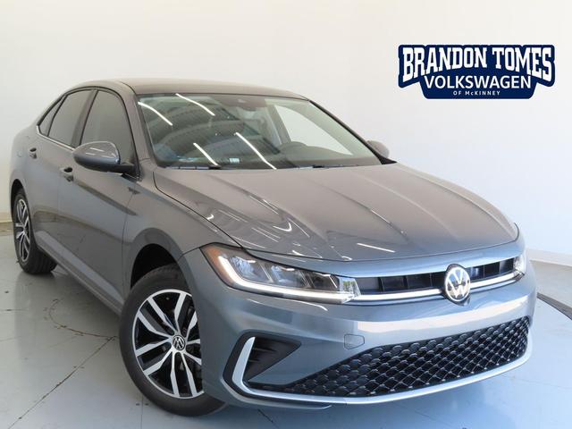 Photo of 2025 Platinum Volkswagen Jetta