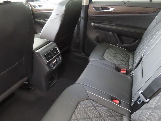 Photo of 2025 Mountain Lake B Volkswagen Atlas