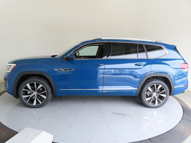 Photo of 2025 Mountain Lake B Volkswagen Atlas