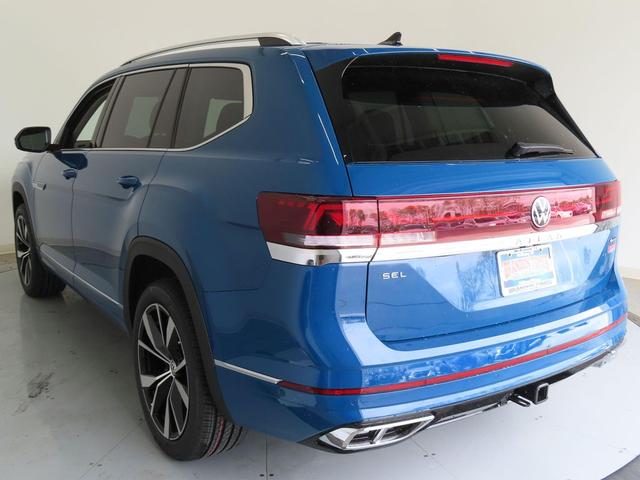 Photo of 2025 Mountain Lake B Volkswagen Atlas