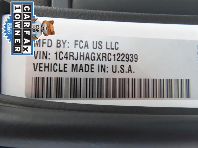 Photo of 2024 Bright White Clearcoat Jeep Grand Cherokee