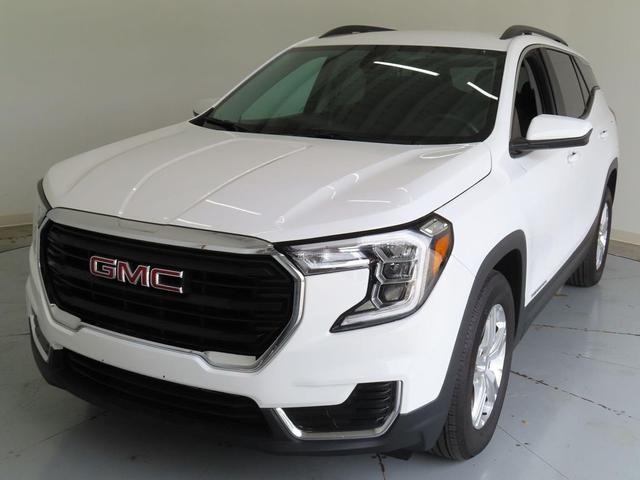 Photo of 2022 Summit White GMC Terrain