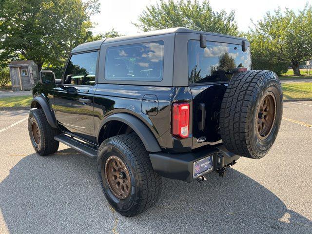 Photo of 2021 Shadow Black Ford Bronco