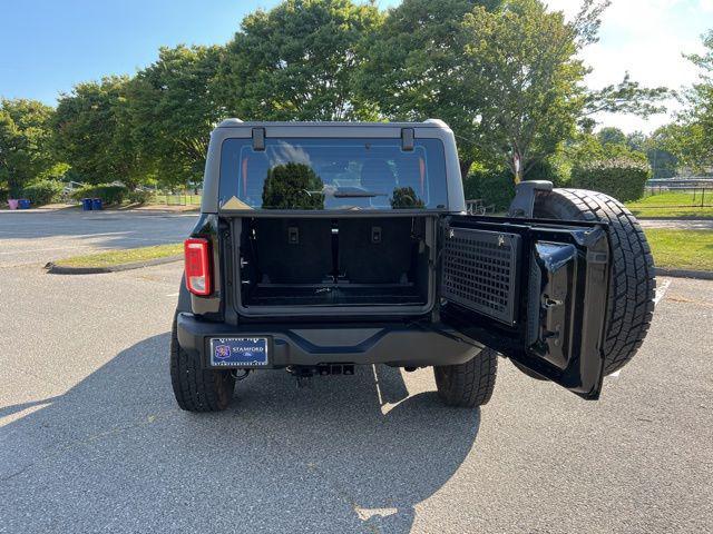 Photo of 2021 Shadow Black Ford Bronco