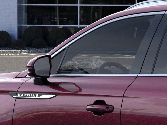 Photo of 2022 Burgundy Velvet Metallic Tinted Clearcoat Lincoln Nautilus