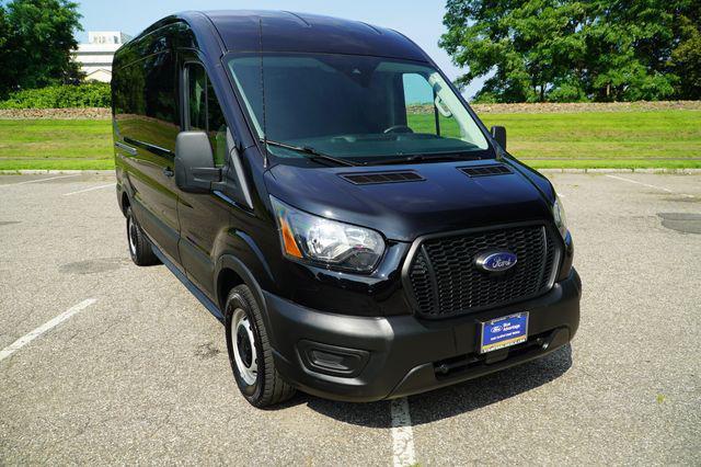 2023 Ford Transit-250