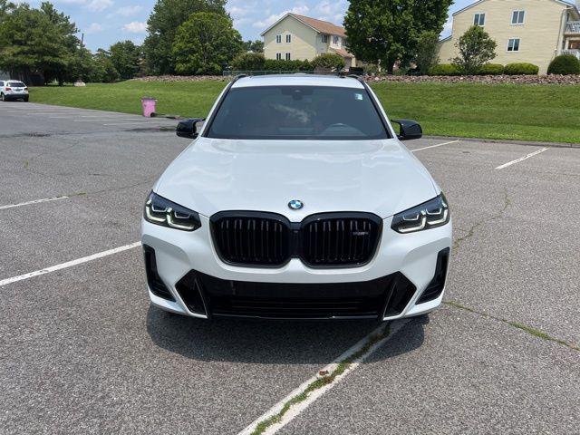 Photo of 2023 Mineral White Metallic BMW X3