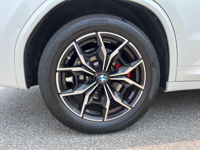 Photo of 2023 Mineral White Metallic BMW X3