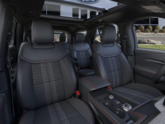 Photo of 2025 Carbonized Gray Metallic Ford Explorer
