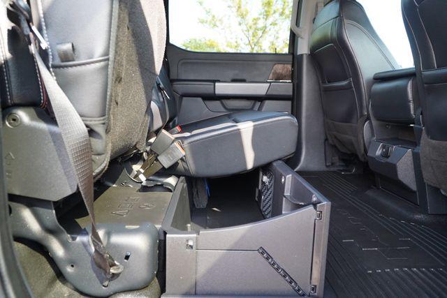 Photo of 2023 Black Metallic Ford F-250