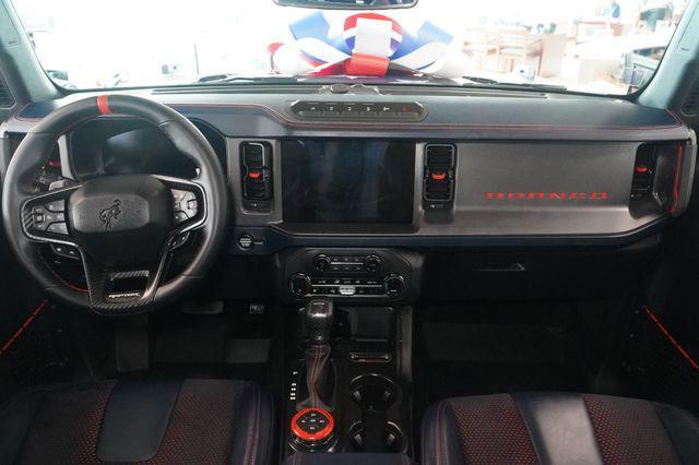 Photo of 2024 Oxford White Ford Bronco