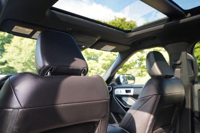 Photo of 2022 Carbonized Gray Metallic Ford Explorer