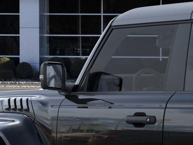 Photo of 2025 Shadow Black Ford Bronco