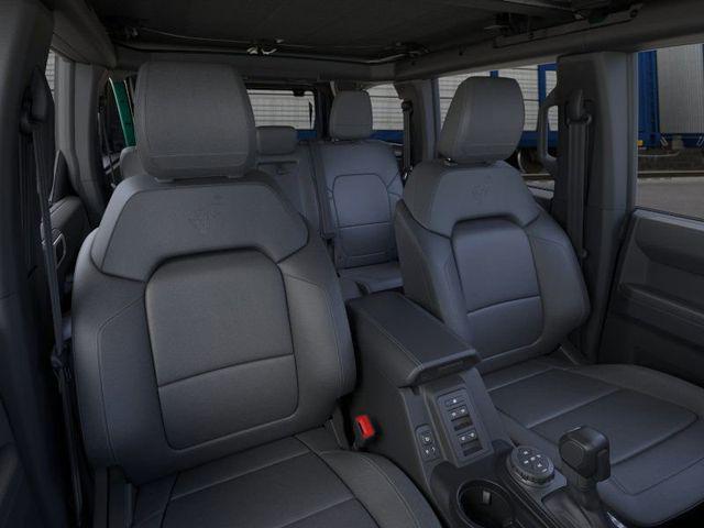Photo of 2025 ERUPTION GREEN METALLIC Ford Bronco