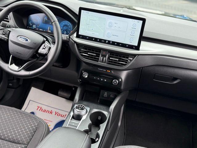 Photo of 2024 Agate Black Metallic Ford Escape