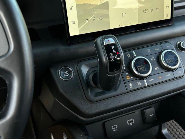 Photo of 2023 Santorini Black Metallic Land Rover Defender