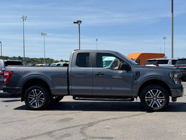 Photo of 2023 Carbonized Gray Metallic Ford F-150