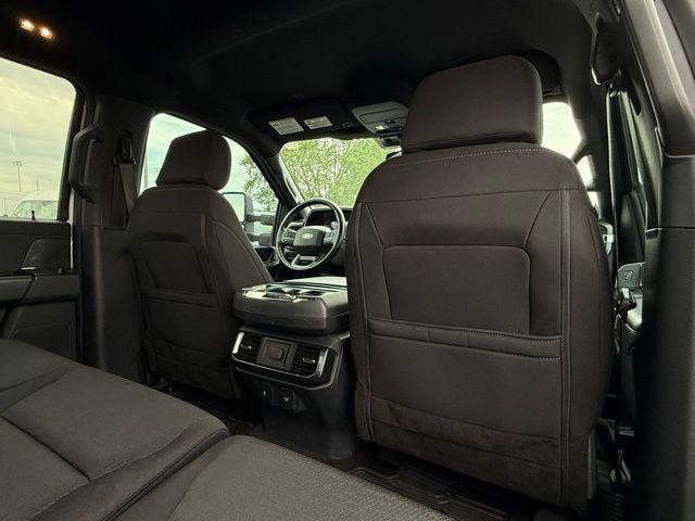 Photo of 2022 Oxford White Ford F-150