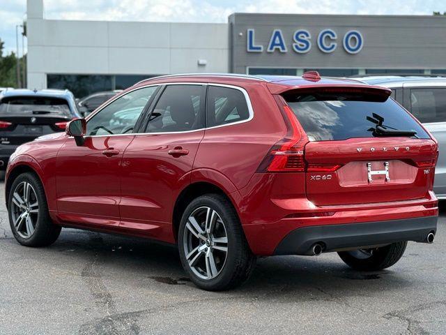 Photo of 2019 Fusion Red Metallic Volvo XC60