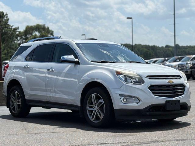 Photo of 2016 White Chevrolet Equinox