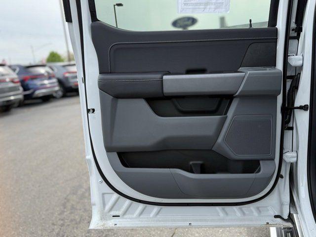 Photo of 2025 Oxford White Ford F-150