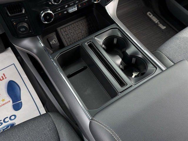 Photo of 2025 Oxford White Ford F-150