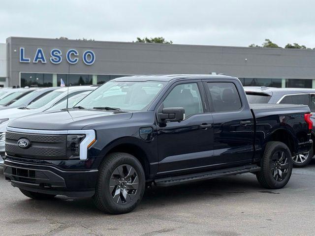 Photo of 2024 Blue Metallic Ford F-150 Lightning