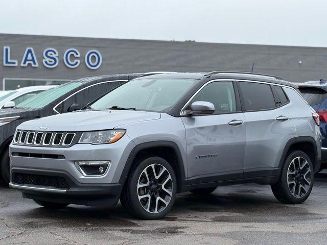 Photo of 2019 Billet Silver Metallic Clearcoat Jeep Compass