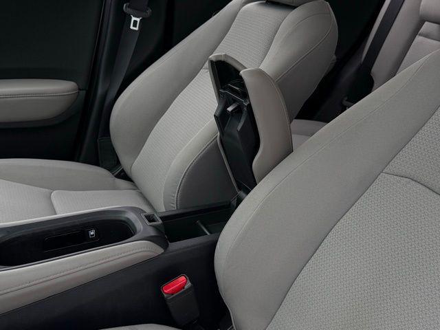 Photo of 2022 Platinum White Pearl Honda HR-V
