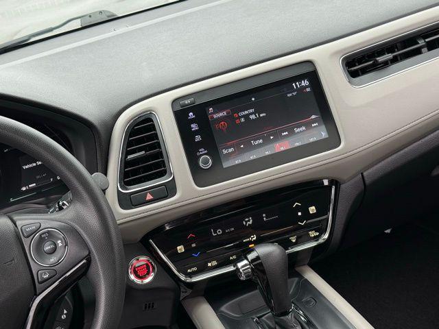 Photo of 2022 Platinum White Pearl Honda HR-V