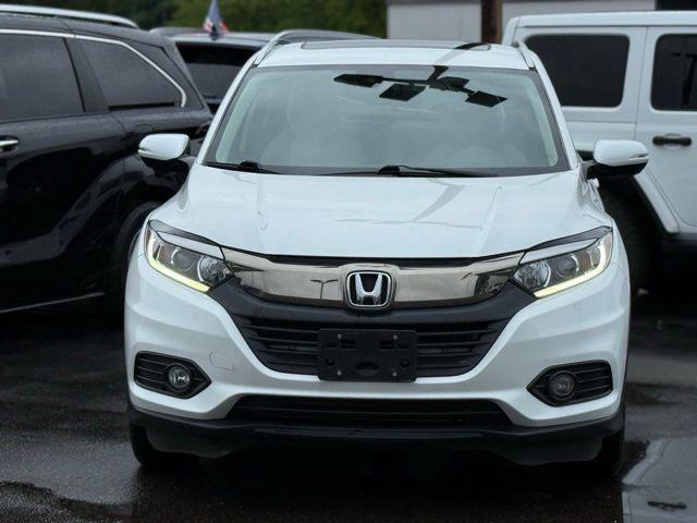 Photo of 2022 Platinum White Pearl Honda HR-V
