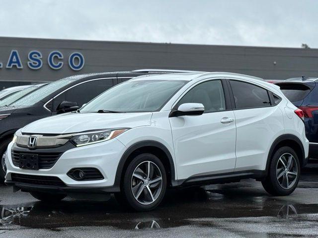 Photo of 2022 Platinum White Pearl Honda HR-V