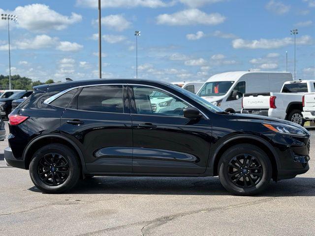 Photo of 2022 Agate Black Metallic Ford Escape