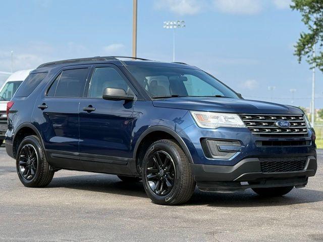 Photo of 2017 Blue Jeans Metallic Ford Explorer