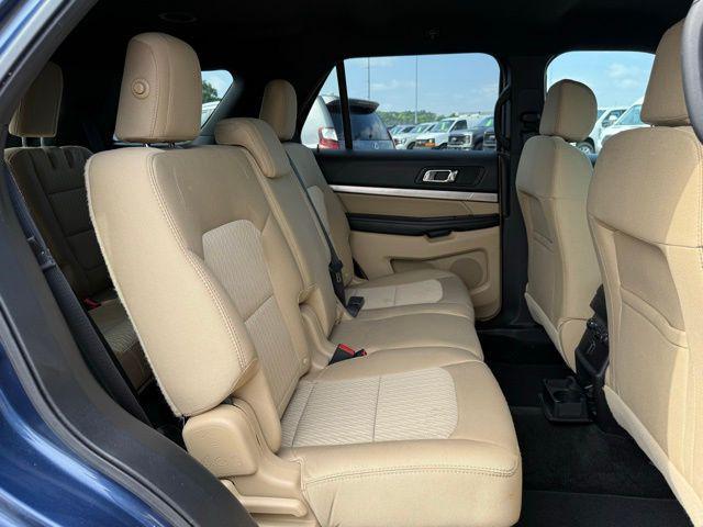 Photo of 2017 Blue Jeans Metallic Ford Explorer