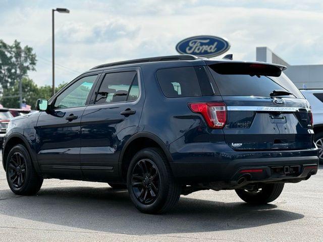 Photo of 2017 Blue Jeans Metallic Ford Explorer