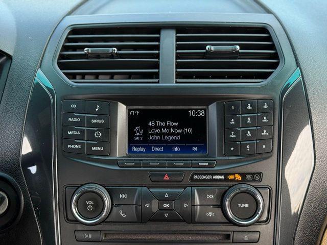 Photo of 2017 Blue Jeans Metallic Ford Explorer
