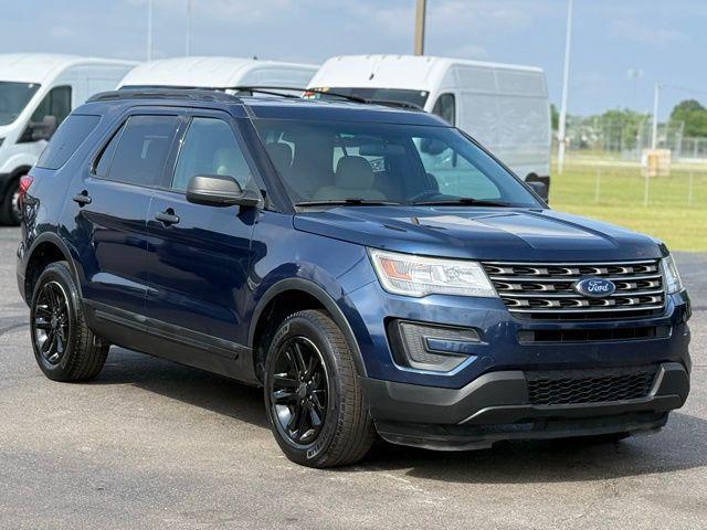 Photo of 2017 Blue Jeans Metallic Ford Explorer