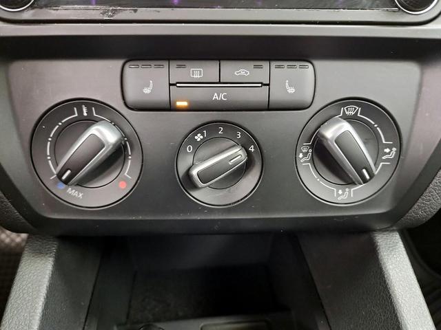 Photo of 2016 Gray Volkswagen Jetta